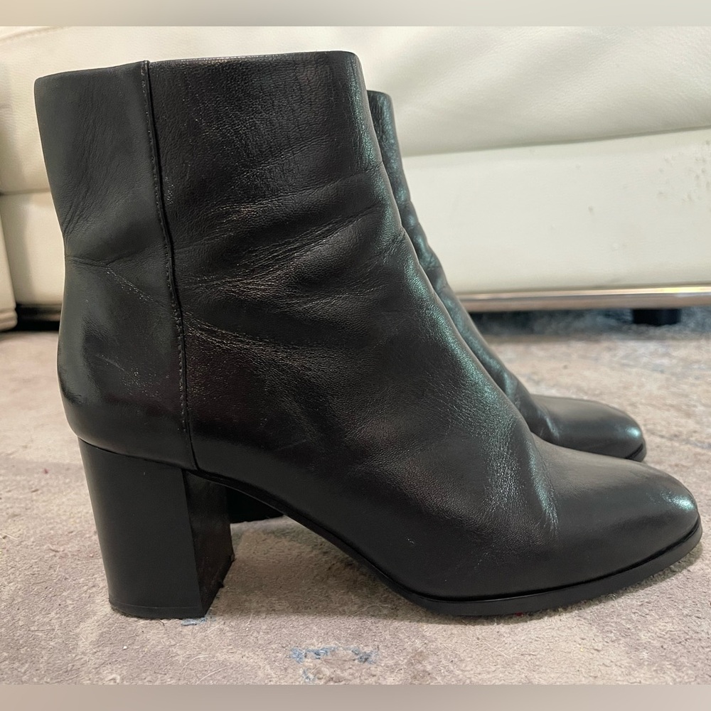 & Other Stories gold zip up Leather boots.